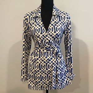 J. McLaughlin wrap top